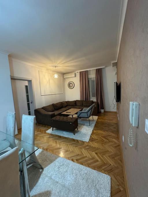 Appartement Long Royal à Podgorica Extérieur photo