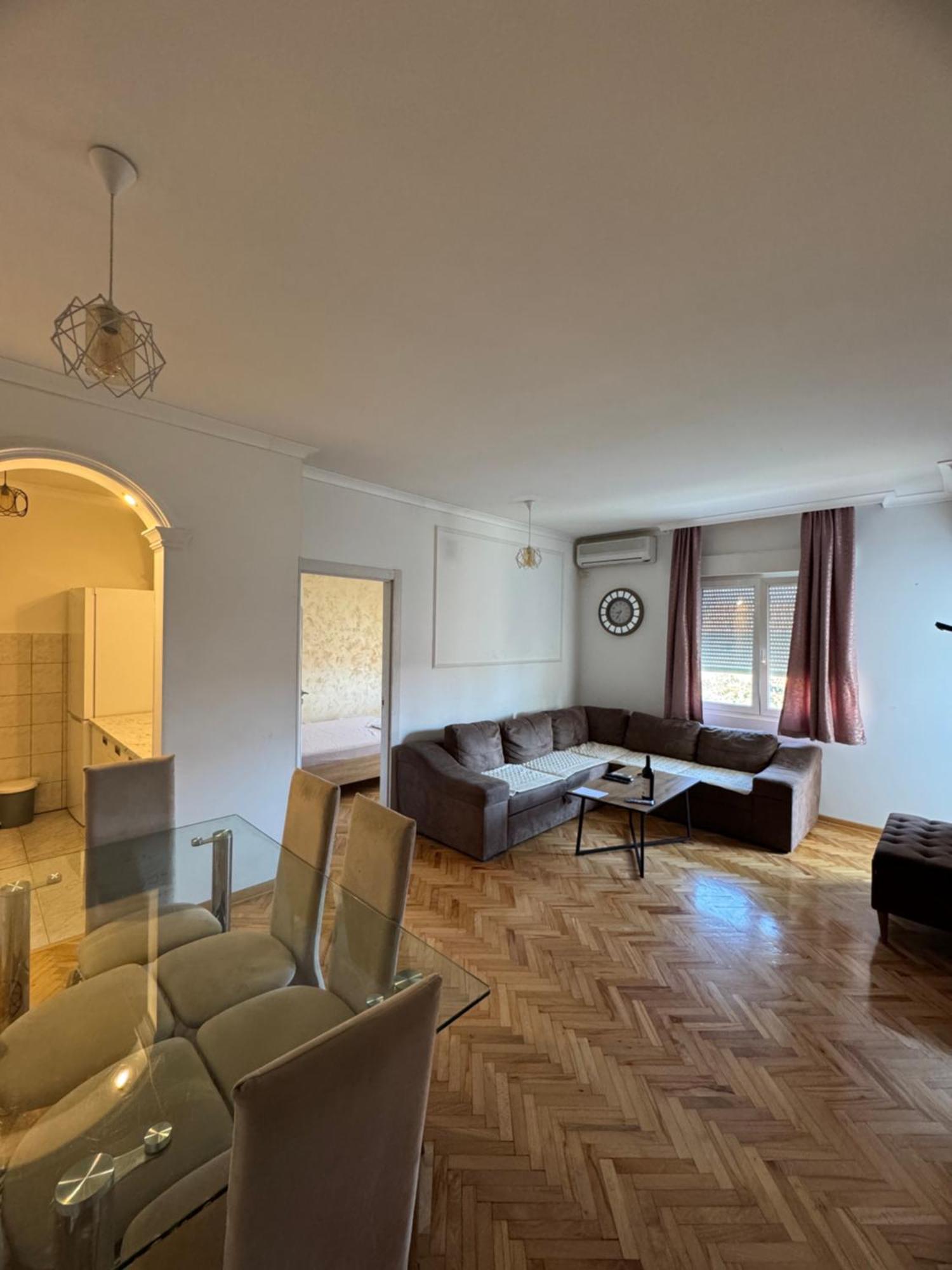 Appartement Long Royal à Podgorica Extérieur photo